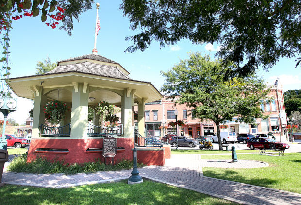 Hometown Icon: Galesville Square